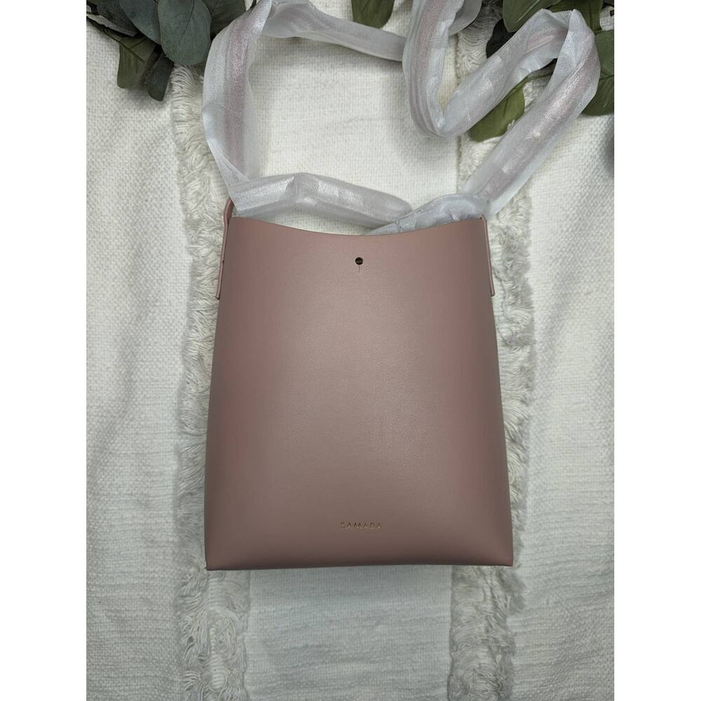 Samara Medium Shoulder Bag in Peony
